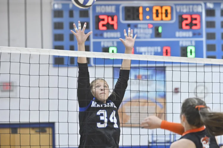 Maplewood hands Chalker first loss